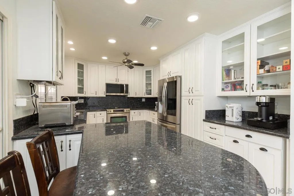 17924 Cabela Dr, San Diego, California 92127 home-pic-13